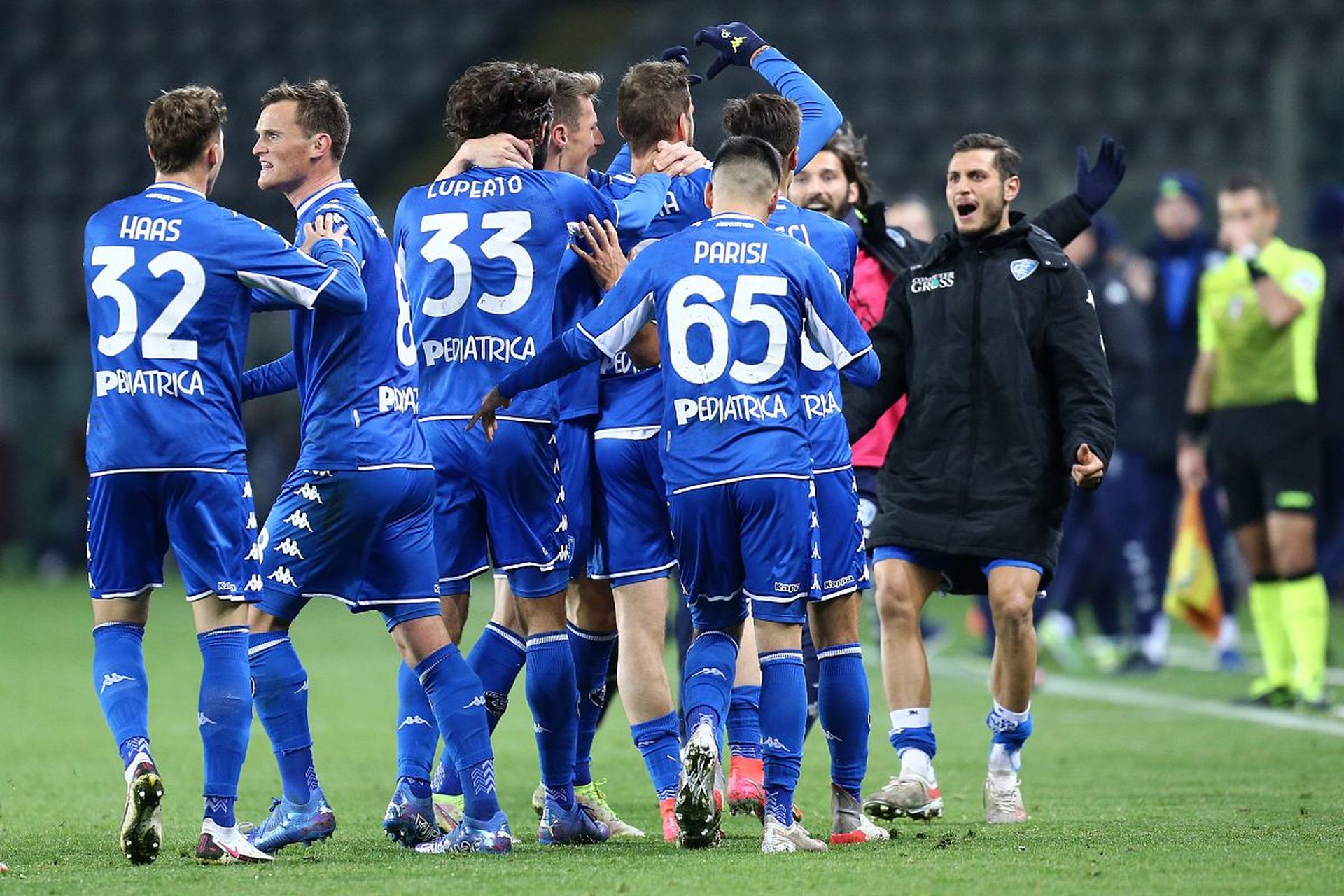 是突破空档 是突破空档