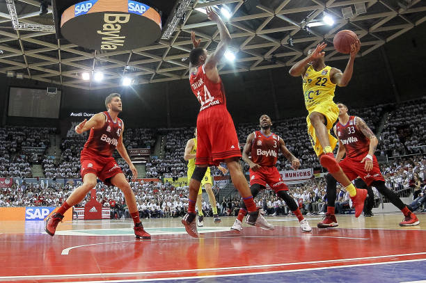 激战赛场 激战赛场